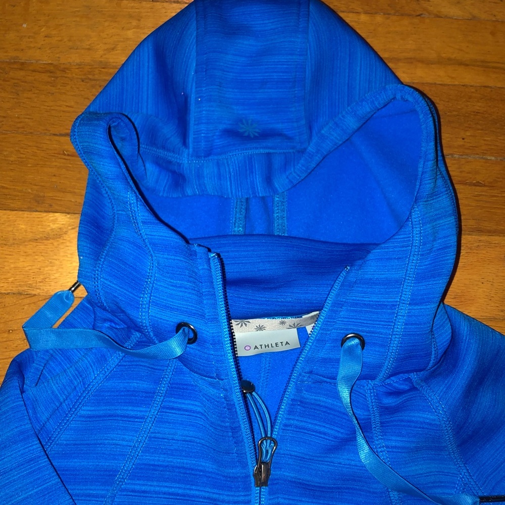 Athleta hooded lightweight jacket